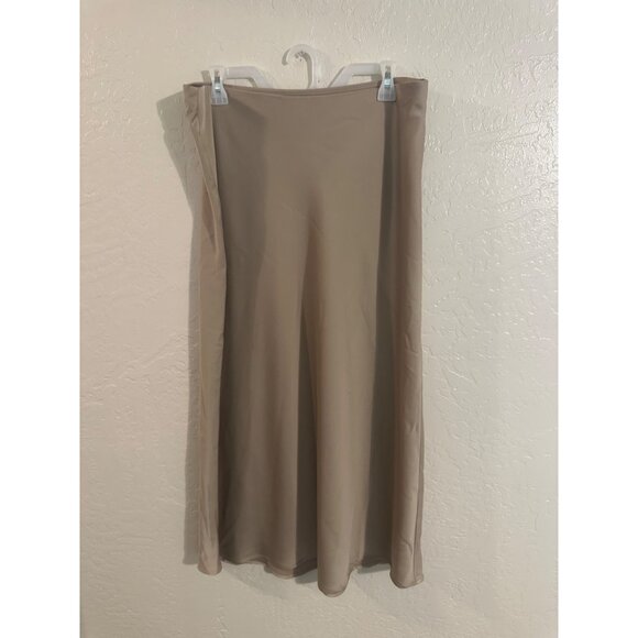 Rachel Zoe Los Angeles Plus Size Satin Midi Skirt - Picture 1 of 7